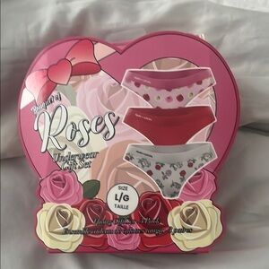 Brand new 🆕 Elegant Red and White Lace Panties Set